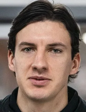 Алфи Джонс
