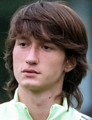 Джоан Мартинес