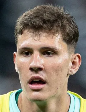 Луис Густаво