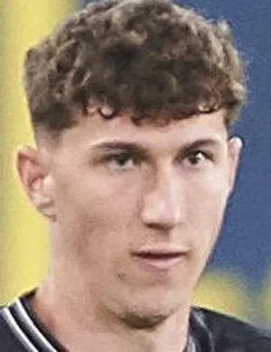 Пау Наварро