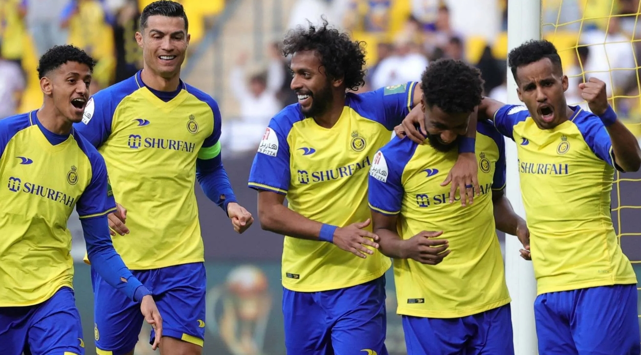 Как играет "Аль-Наср"